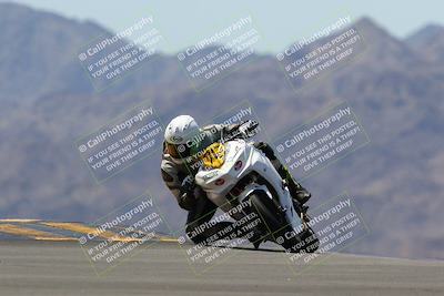 media/May-15-2022-SoCal Trackdays (Sun) [[33a09aef31]]/Turn 9 (11am)/